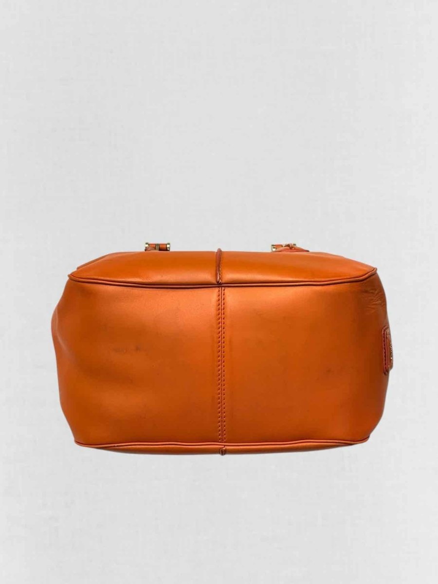 Pre - loved TOD'S Orange Top Handle at Reems Closet