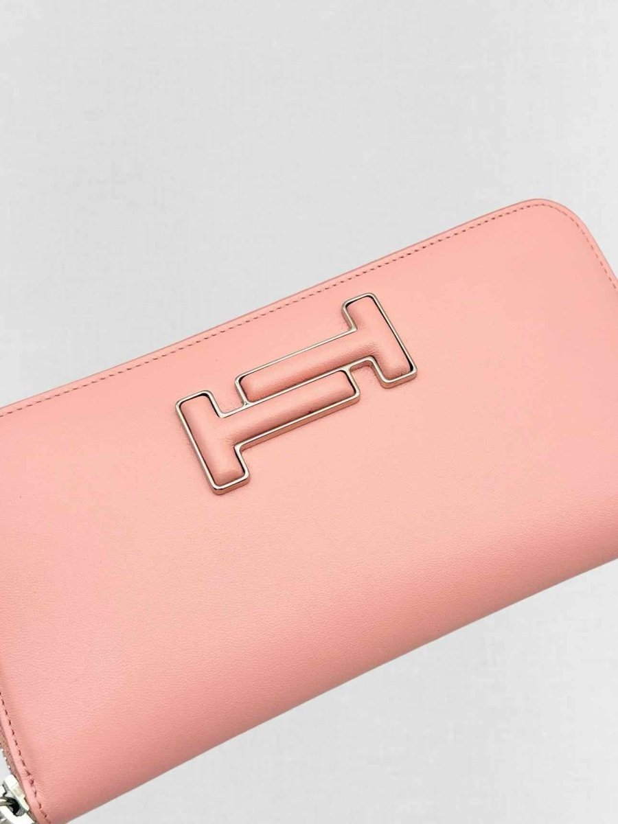Pre - loved TOD'S Pale Pink Continental Wallet at Reems Closet