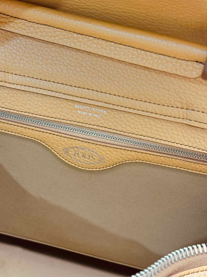 Pre - loved TOD'S Wave Tan Top Handle at Reems Closet