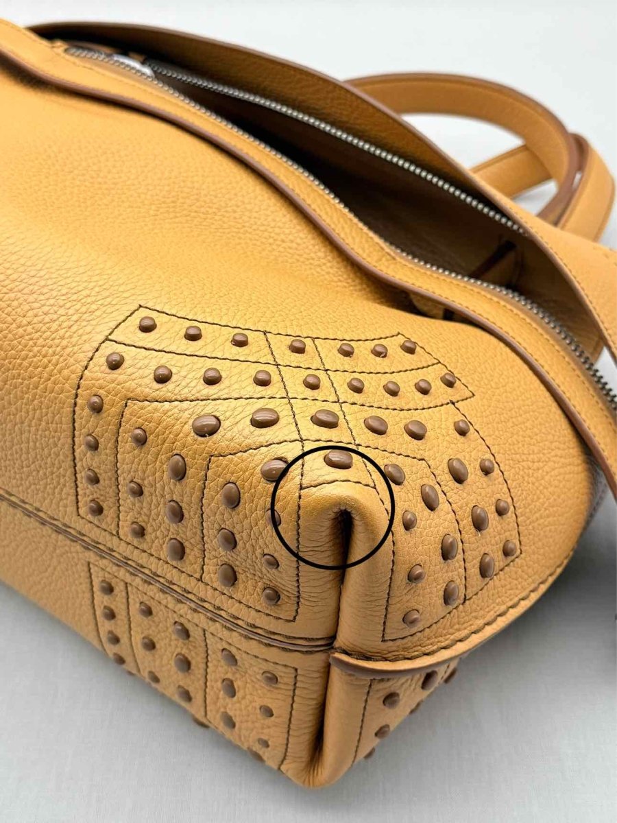 Pre - loved TOD'S Wave Tan Top Handle at Reems Closet
