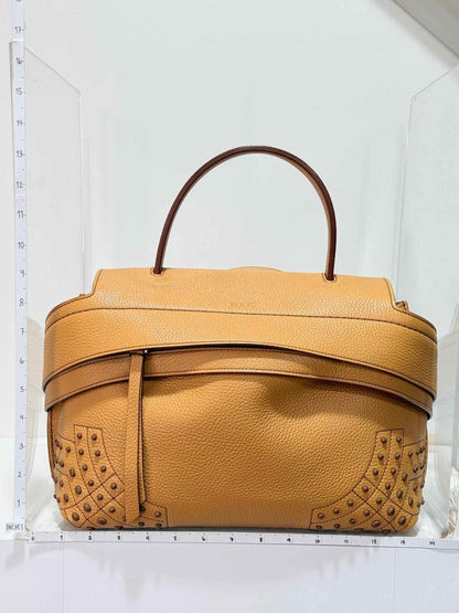 Pre - loved TOD'S Wave Tan Top Handle at Reems Closet