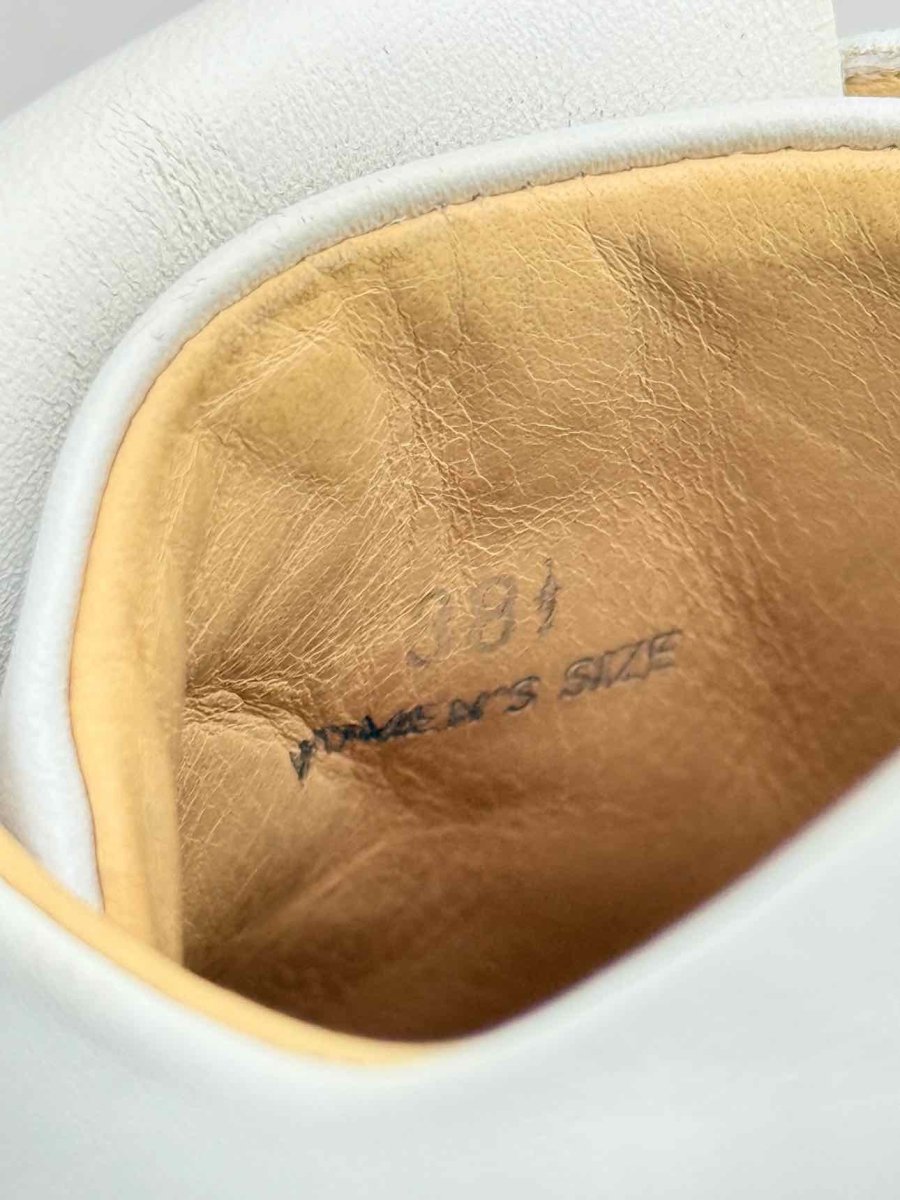 Pre - loved TOD'S White Studded Size EU 38.5 Sneakers at Reems Closet