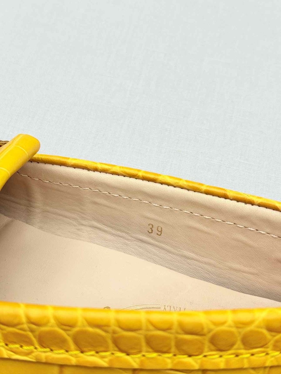 Pre - loved TOD'S Yellow Fringed Size EU 39 Loafers at Reems Closet
