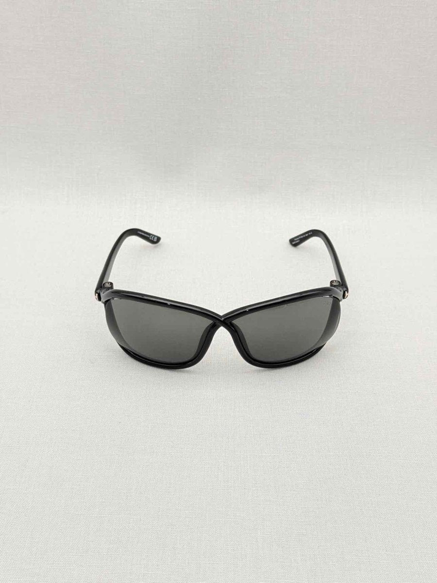 Pre-loved TOM FORD Black Sunglasses at Reems Closet