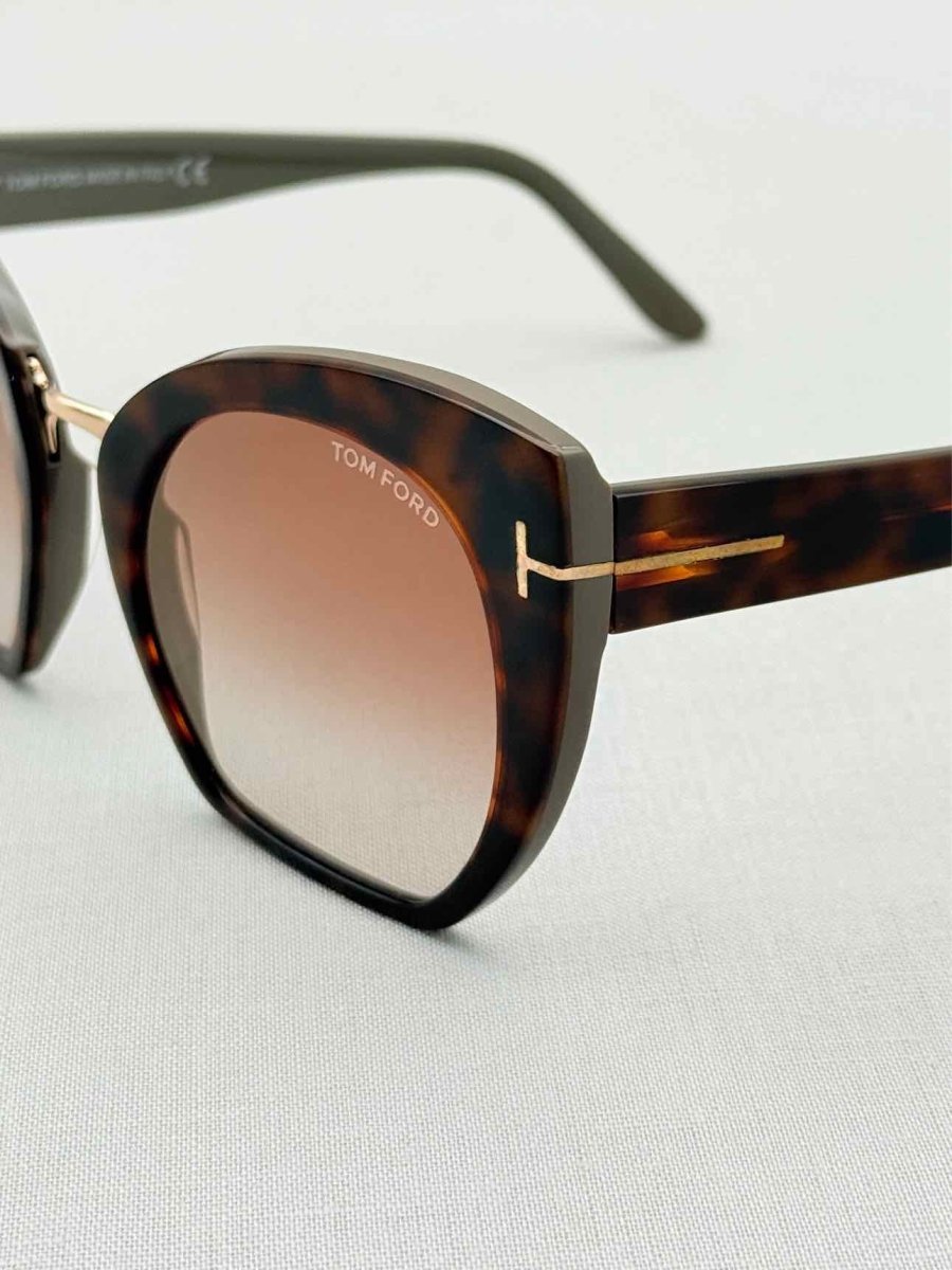 Pre - loved TOM FORD Black Sunglasses at Reems Closet
