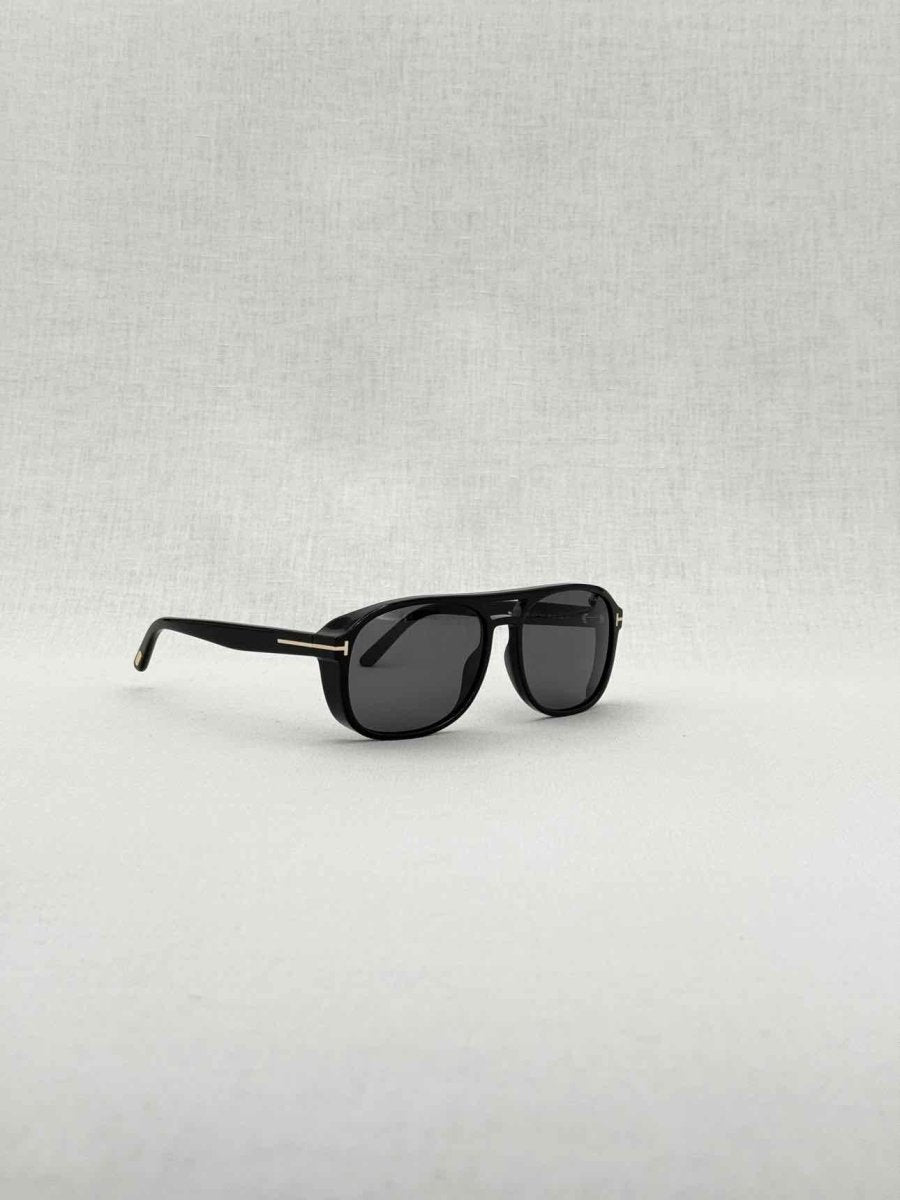 Pre - loved TOM FORD Black Sunglasses at Reems Closet