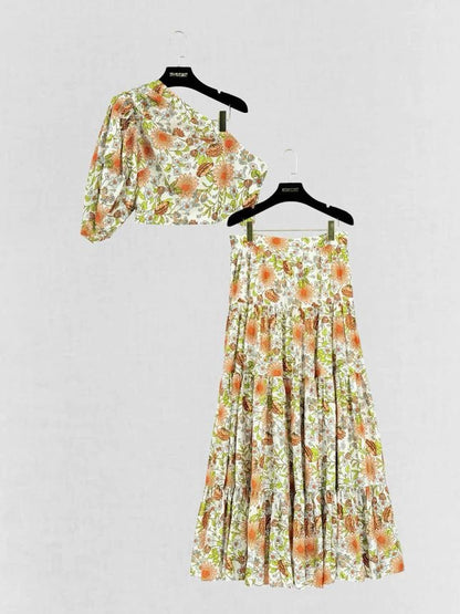 Pre - loved TORRANCE Frida White Multicolor Size US 8 Outfit Set at Reems Closet