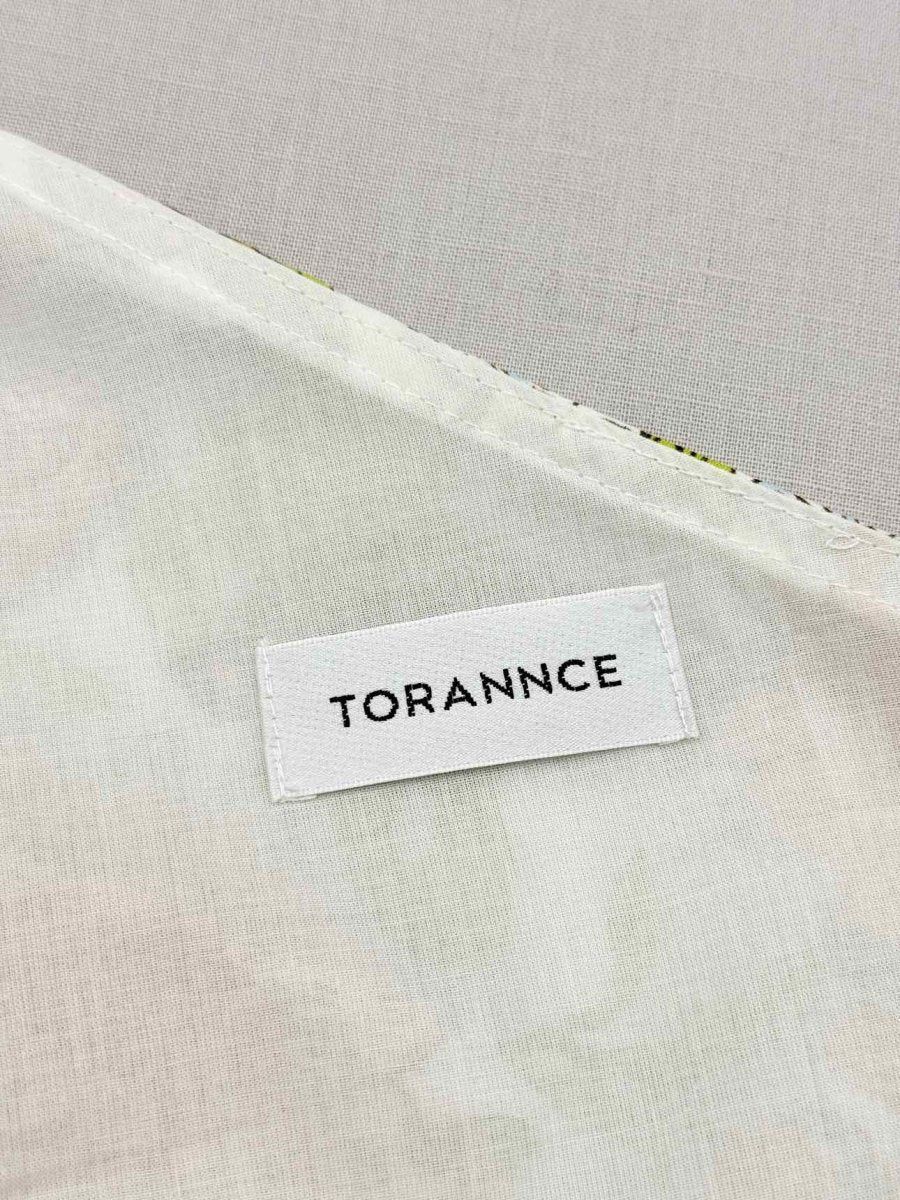 Pre - loved TORRANCE Frida White Multicolor Size US 8 Outfit Set at Reems Closet