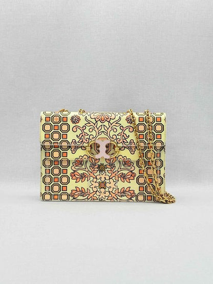 Pre-loved TORY BURCH Gemini Link Chain Beige Shoulder Bag at Reems Closet