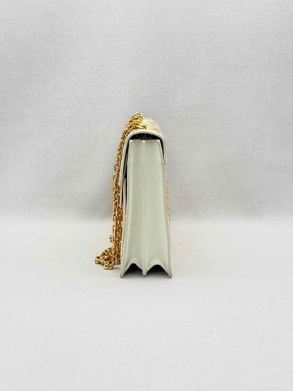 Pre-loved TORY BURCH Gemini Link Chain Beige Shoulder Bag at Reems Closet