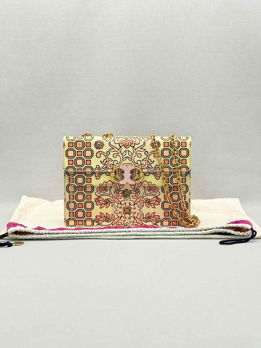 Pre-loved TORY BURCH Gemini Link Chain Beige Shoulder Bag at Reems Closet