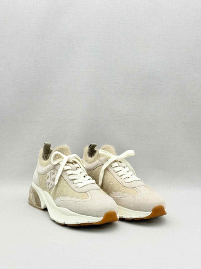 Pre-loved TORY BURCH Good Luck Beige Size EU 40 Sneakers at Reems Closet