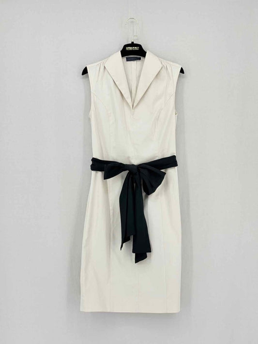 Pre - loved TRU TRUSSARDI Off - white Size US 6 Knee Length Dress at Reems Closet