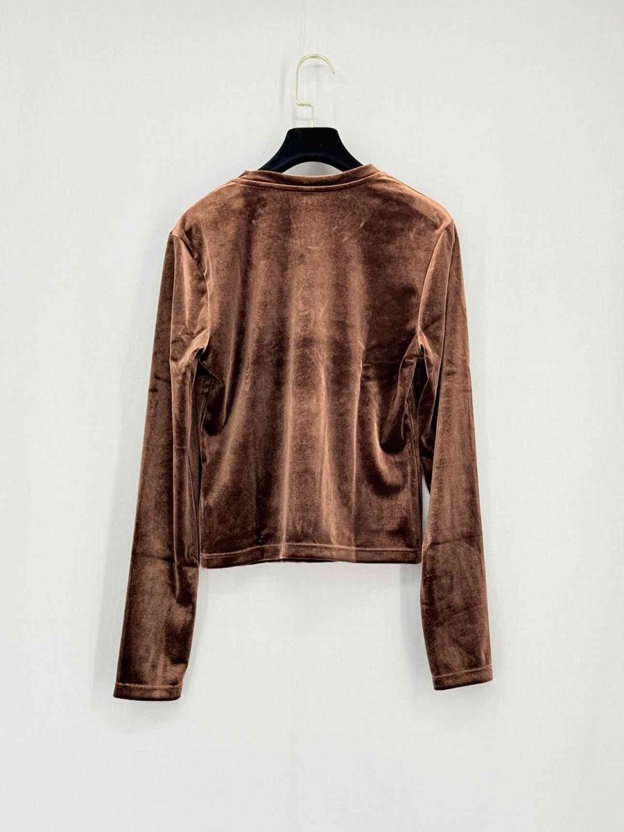 Pre - loved UNIQLO Dark Brown Size Medium Top & Pants Outfit at Reems Closet