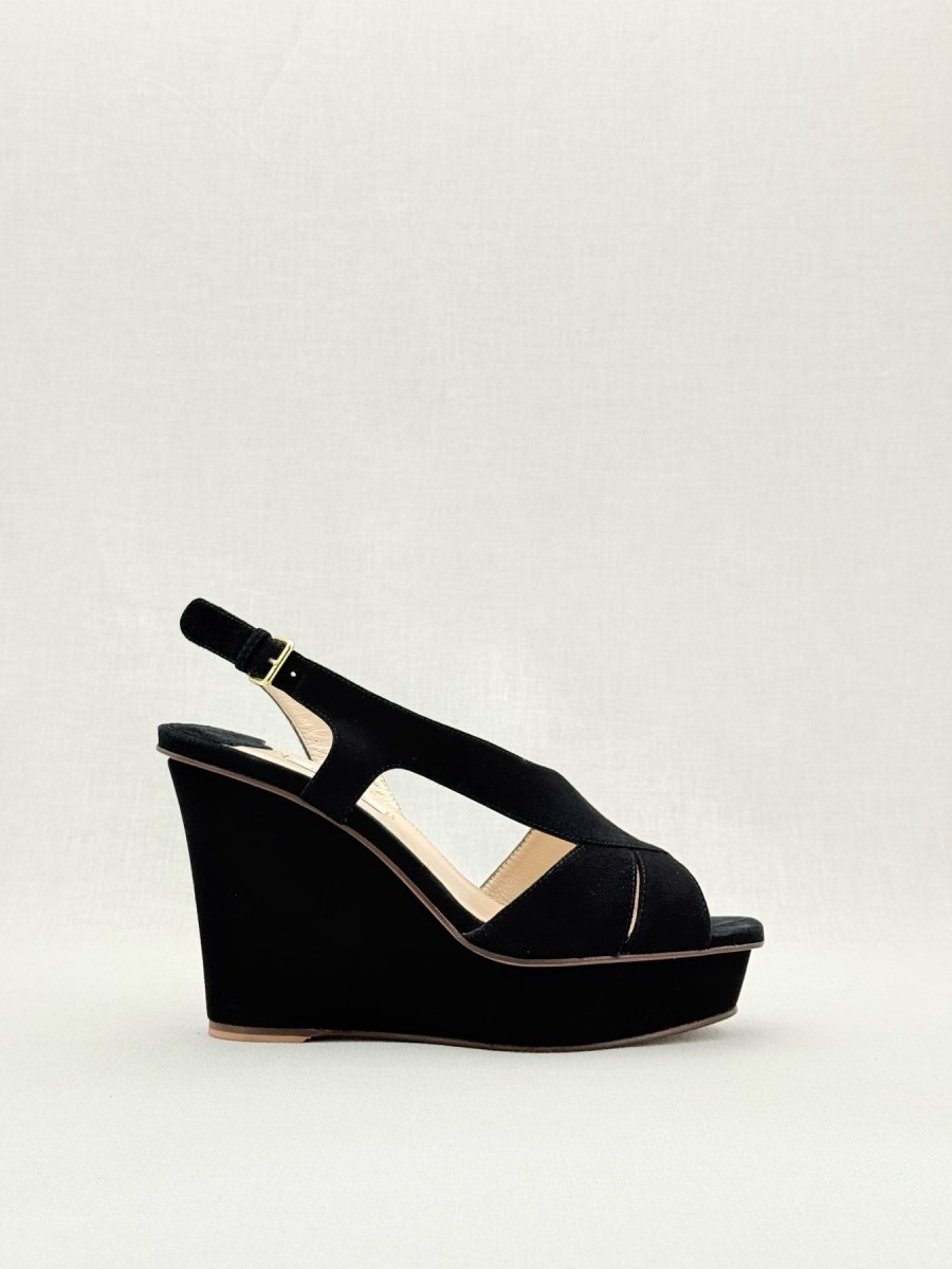 Pre - loved UTERQUE Black Size EU 41 Wedges at Reems Closet