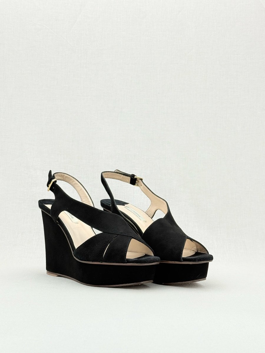 Pre - loved UTERQUE Black Size EU 41 Wedges at Reems Closet