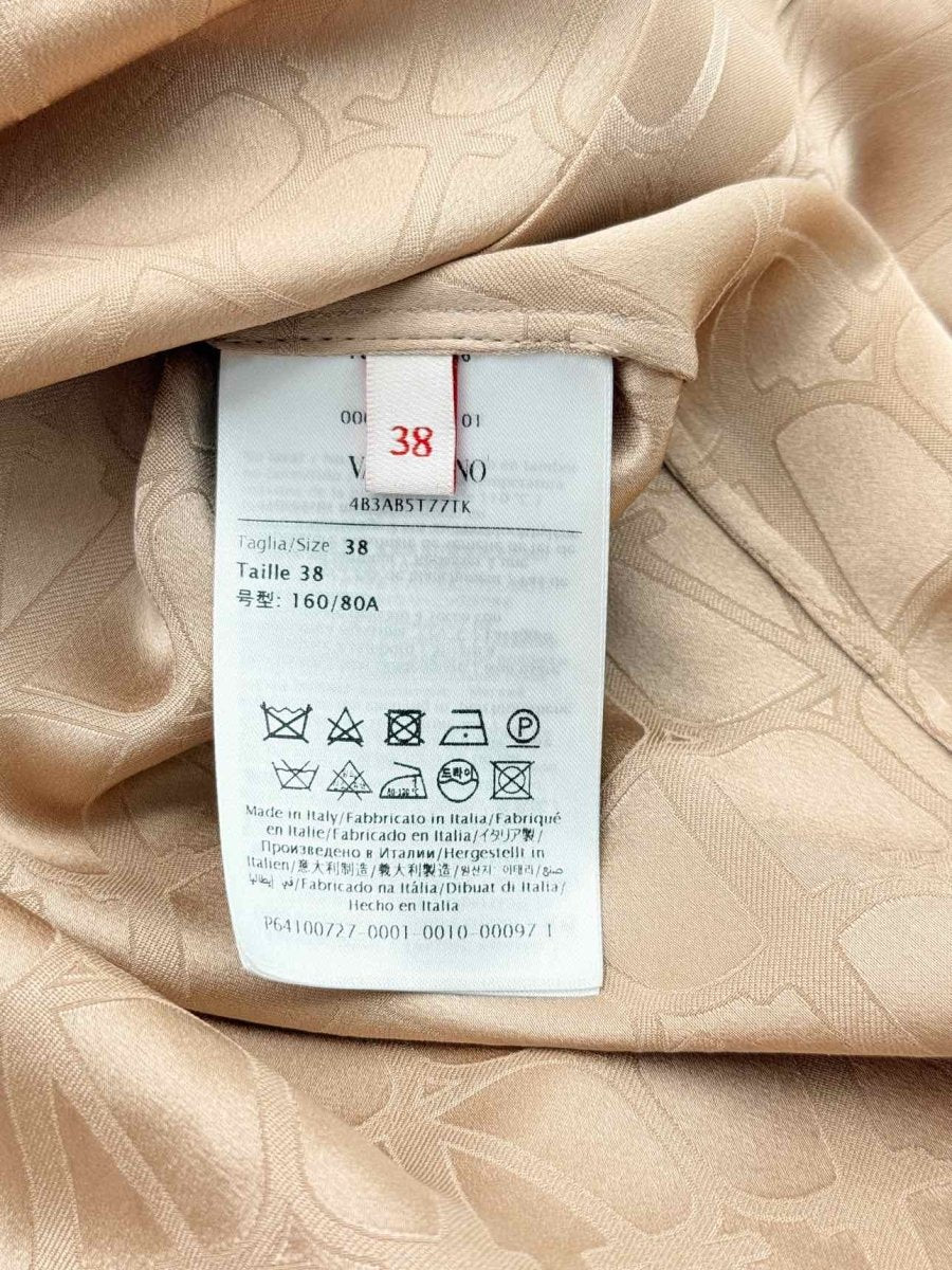 Pre - loved VALENTINO Beige Logo Print Size US 2 Shirt at Reems Closet