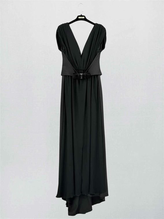 Pre-loved VALENTINO Black Size US 10 Long Dress at Reems Closet