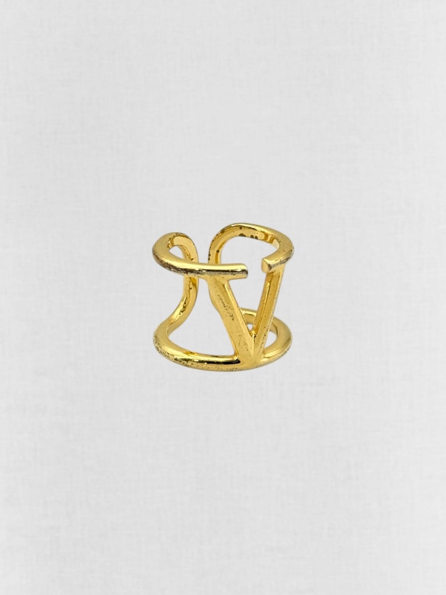 Pre - loved VALENTINO Fashion Ring at Reems Closet