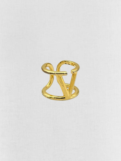 Pre - loved VALENTINO Fashion Ring at Reems Closet