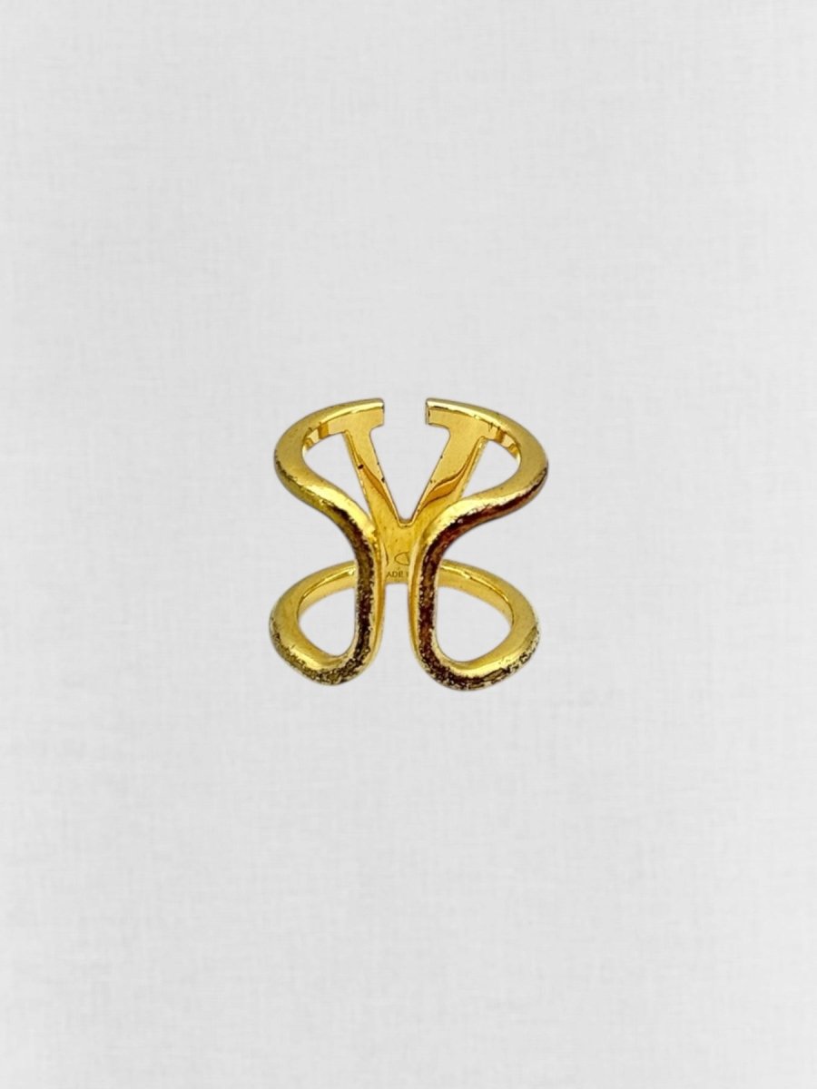 Pre - loved VALENTINO Fashion Ring at Reems Closet