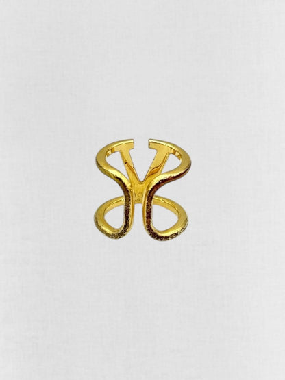 Pre - loved VALENTINO Fashion Ring at Reems Closet