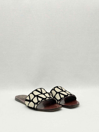 Pre-loved VALENTINO GARAVANI Beige & Brown Size EU 37.5 Sandals at Reems Closet