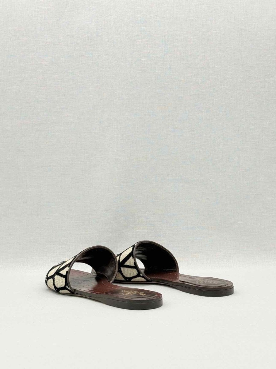 Pre-loved VALENTINO GARAVANI Beige & Brown Size EU 37.5 Sandals at Reems Closet