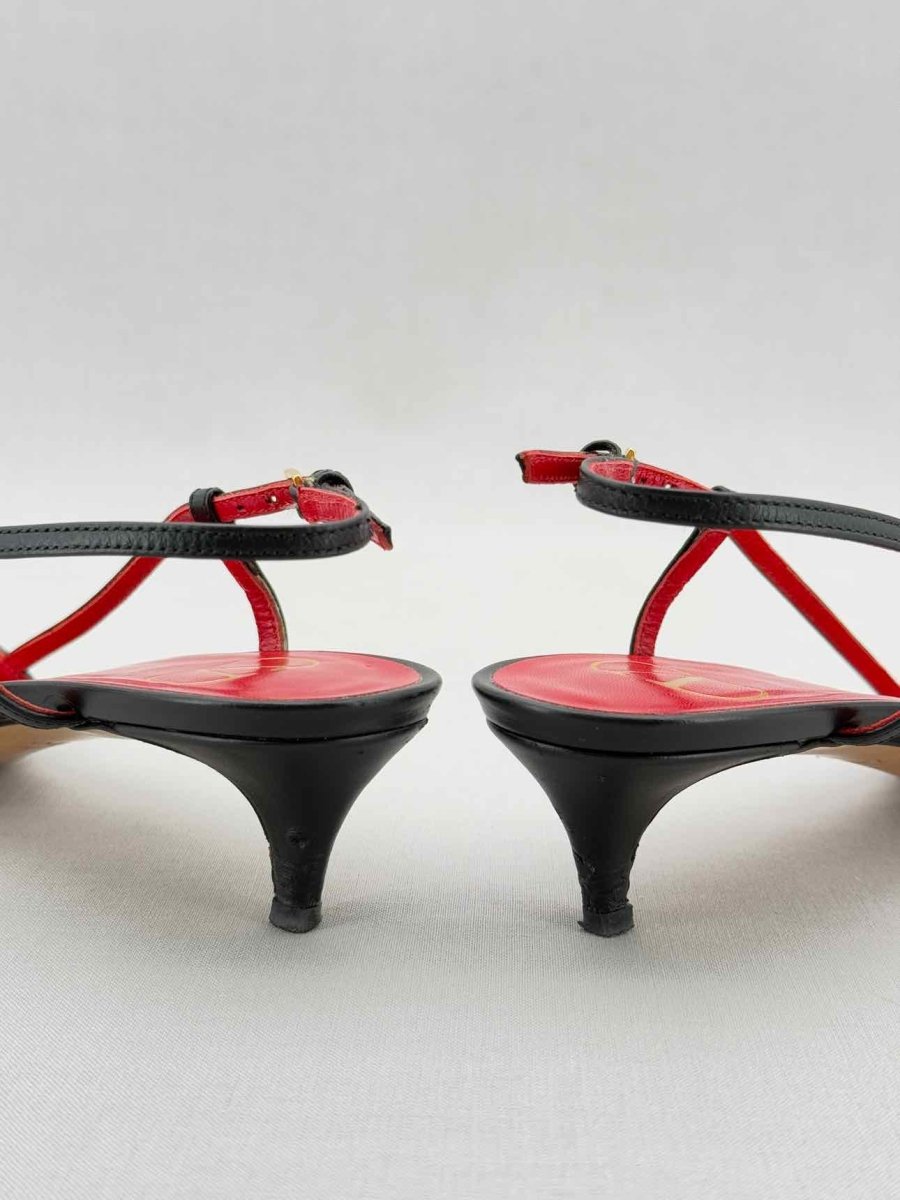 Pre - loved VALENTINO GARAVANI Black Size EU 39 Pumps at Reems Closet