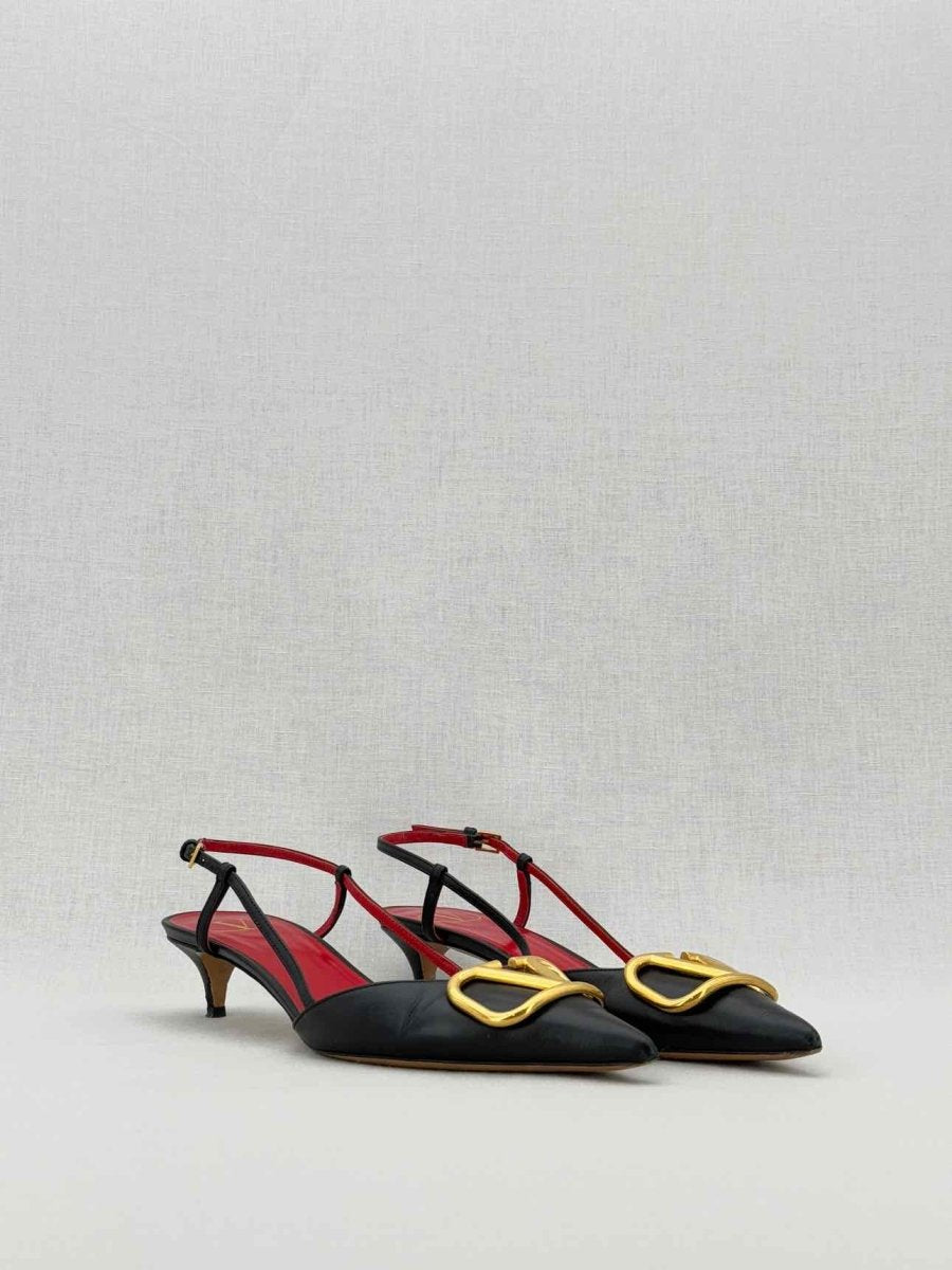 Pre - loved VALENTINO GARAVANI Black Size EU 39 Pumps at Reems Closet