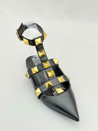 Pre-loved VALENTINO GARAVANI Black Size EU 39.5 Flats at Reems Closet
