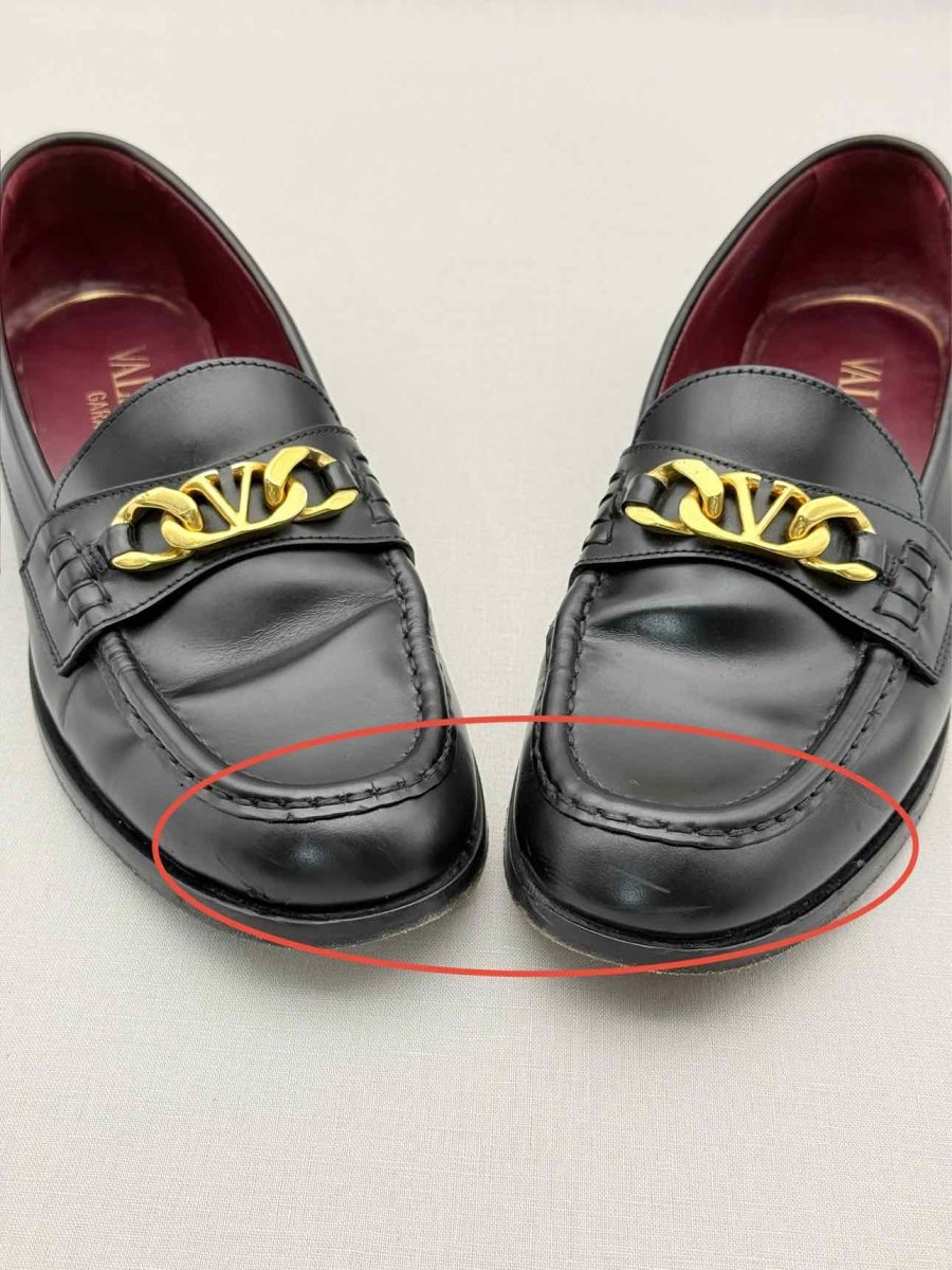 Pre - loved VALENTINO GARAVANI Black Size EU 39.5 Loafers at Reems Closet