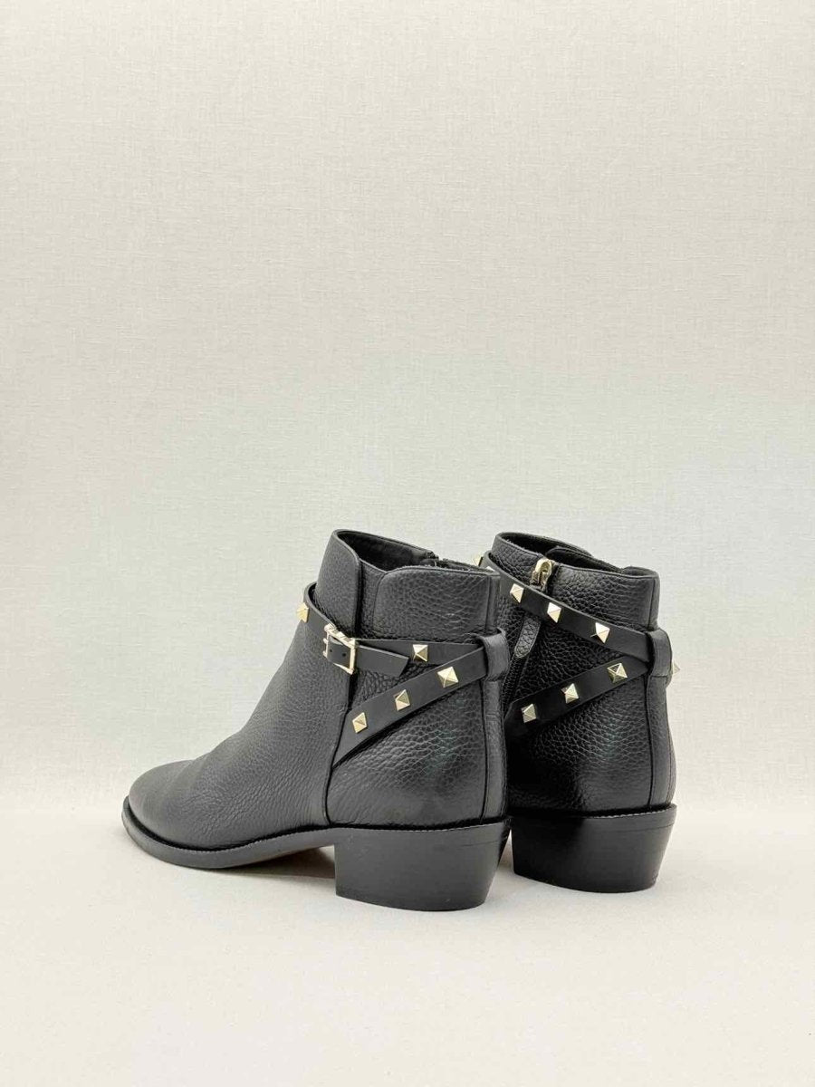 Pre - loved VALENTINO GARAVANI Black Size EU 40.5 Ankle Boots at Reems Closet