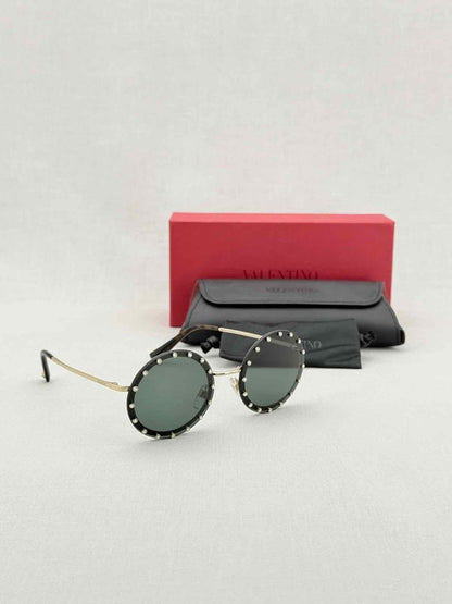 Pre - loved VALENTINO GARAVANI Black Sunglasses at Reems Closet