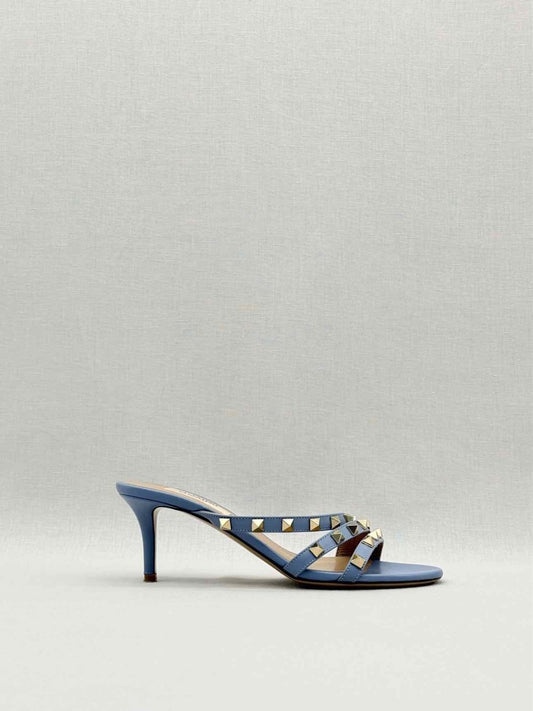 Pre - loved VALENTINO GARAVANI Blue Size EU 36 Kitten Heels at Reems Closet