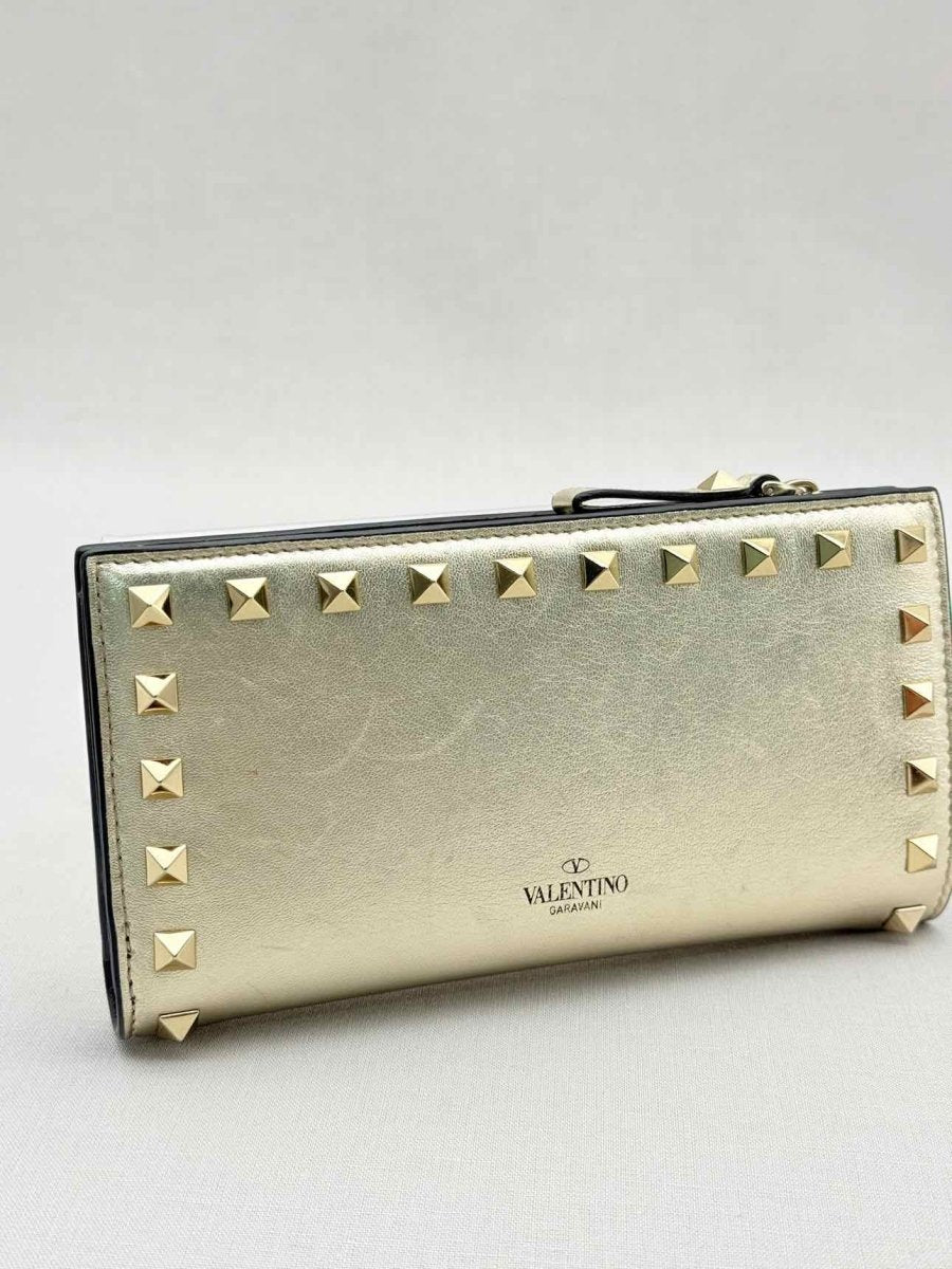 Pre - loved VALENTINO GARAVANI Gold Compact Wallet at Reems Closet
