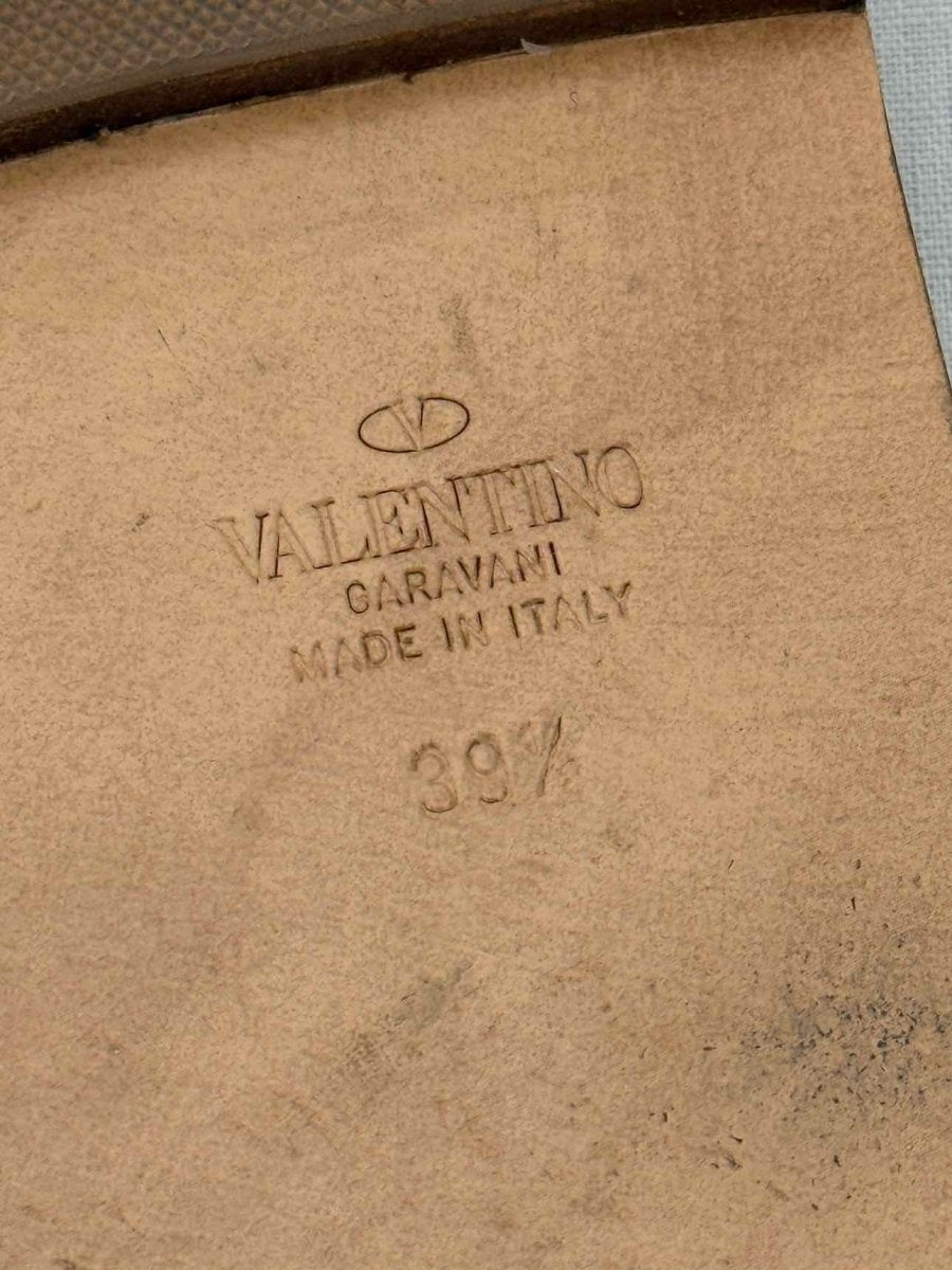 Pre - loved VALENTINO GARAVANI Metallic Gold Size EU 39.5 Sandals at Reems Closet