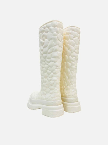 Pre - loved VALENTINO GARAVANI Off - white Size EU 41 Knee High Boots at Reems Closet