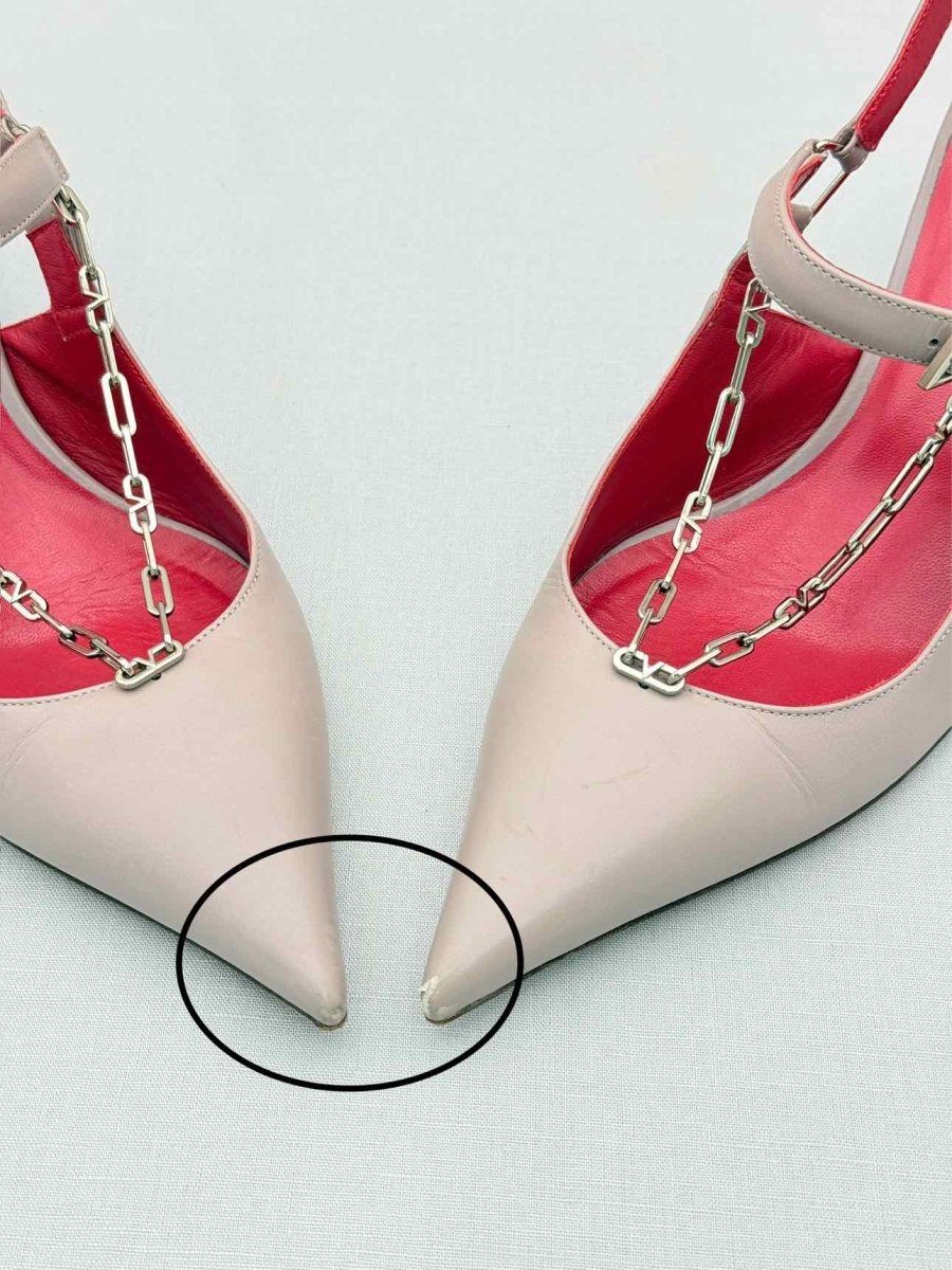 Pre-loved VALENTINO GARAVANI Pale Pink Size EU 38.5 Pumps at Reems Closet
