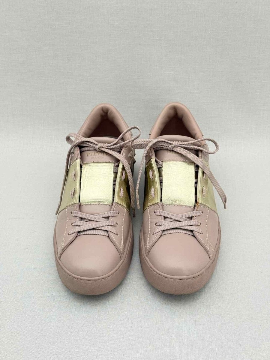 Pre - loved VALENTINO GARAVANI Pale Pink Size EU 40 Sneakers at Reems Closet