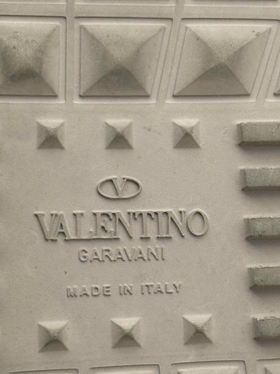 Pre - loved VALENTINO GARAVANI Pale Pink Size EU 40 Sneakers at Reems Closet