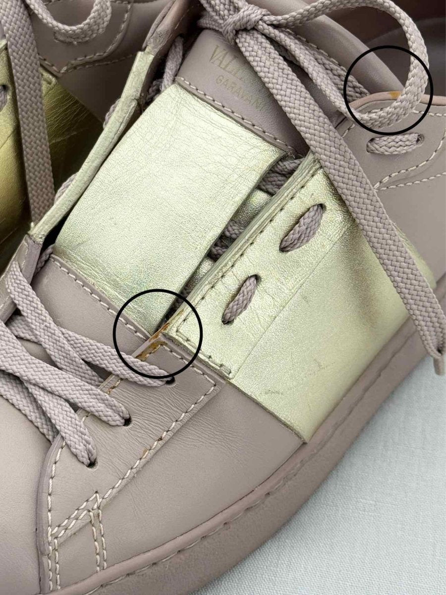 Pre - loved VALENTINO GARAVANI Pale Pink Size EU 40 Sneakers at Reems Closet