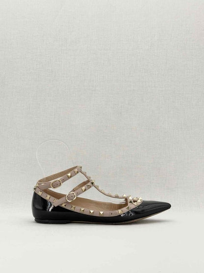 Pre - loved VALENTINO GARAVANI Rockstud Black Size EU 38.5 Flats at Reems Closet