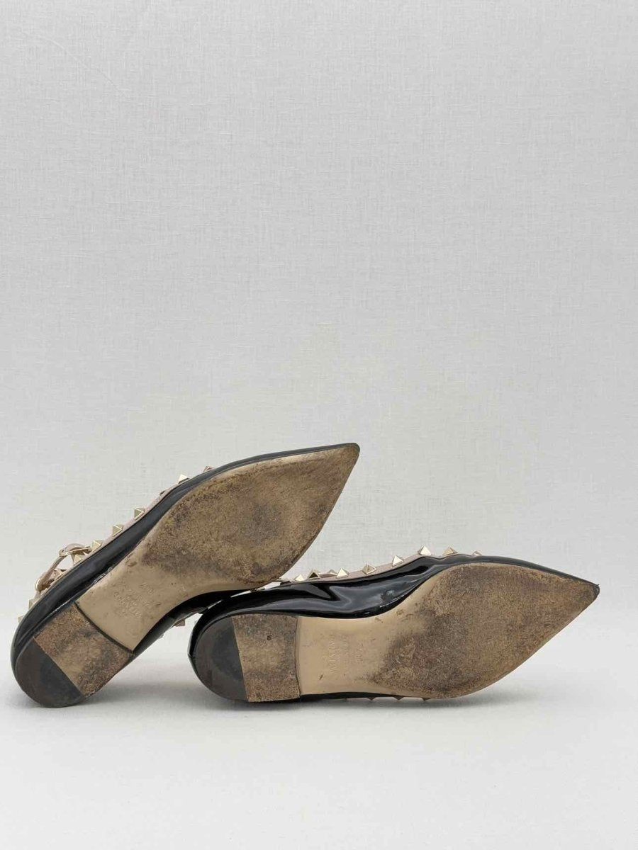 Pre - loved VALENTINO GARAVANI Rockstud Black Size EU 38.5 Flats at Reems Closet