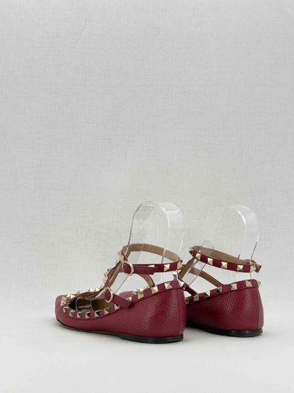 Pre - loved VALENTINO GARAVANI Rockstud Burgundy Size EU 38.5 Flats at Reems Closet