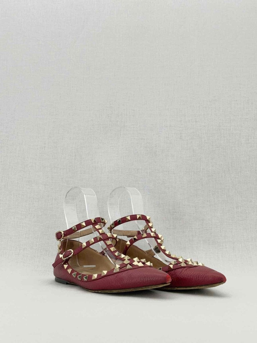 Pre - loved VALENTINO GARAVANI Rockstud Burgundy Size EU 38.5 Flats at Reems Closet