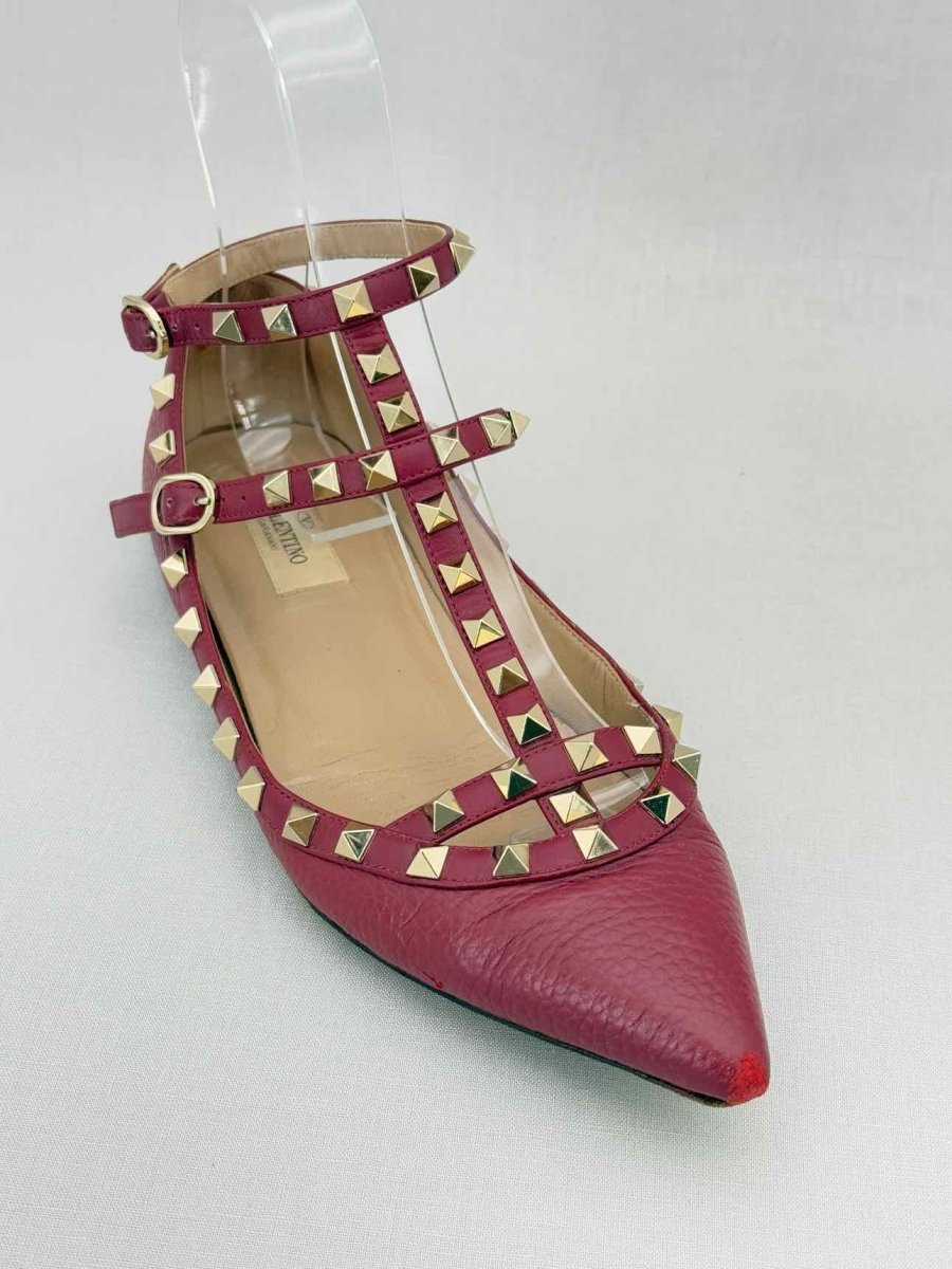 Pre - loved VALENTINO GARAVANI Rockstud Burgundy Size EU 38.5 Flats at Reems Closet