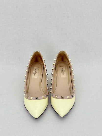 Pre-loved VALENTINO GARAVANI Rockstud Yellow Size EU 36 Wedges at Reems Closet