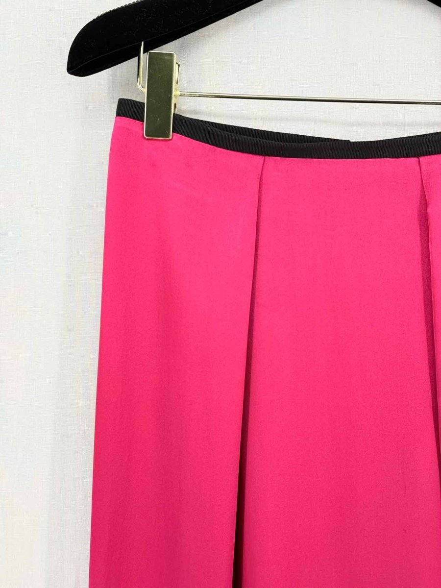 Pre-loved VALENTINO Pink Size US 4 Long Skirt at Reems Closet