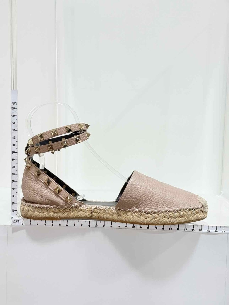 Pre - loved VALENTINO Rockstud Beige Size EU 38 Flats at Reems Closet